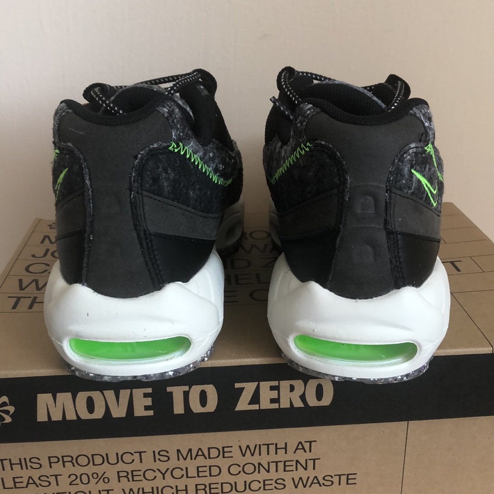 NIKE AIR MAX 95 SNEAKERS - Picture 6 of 9